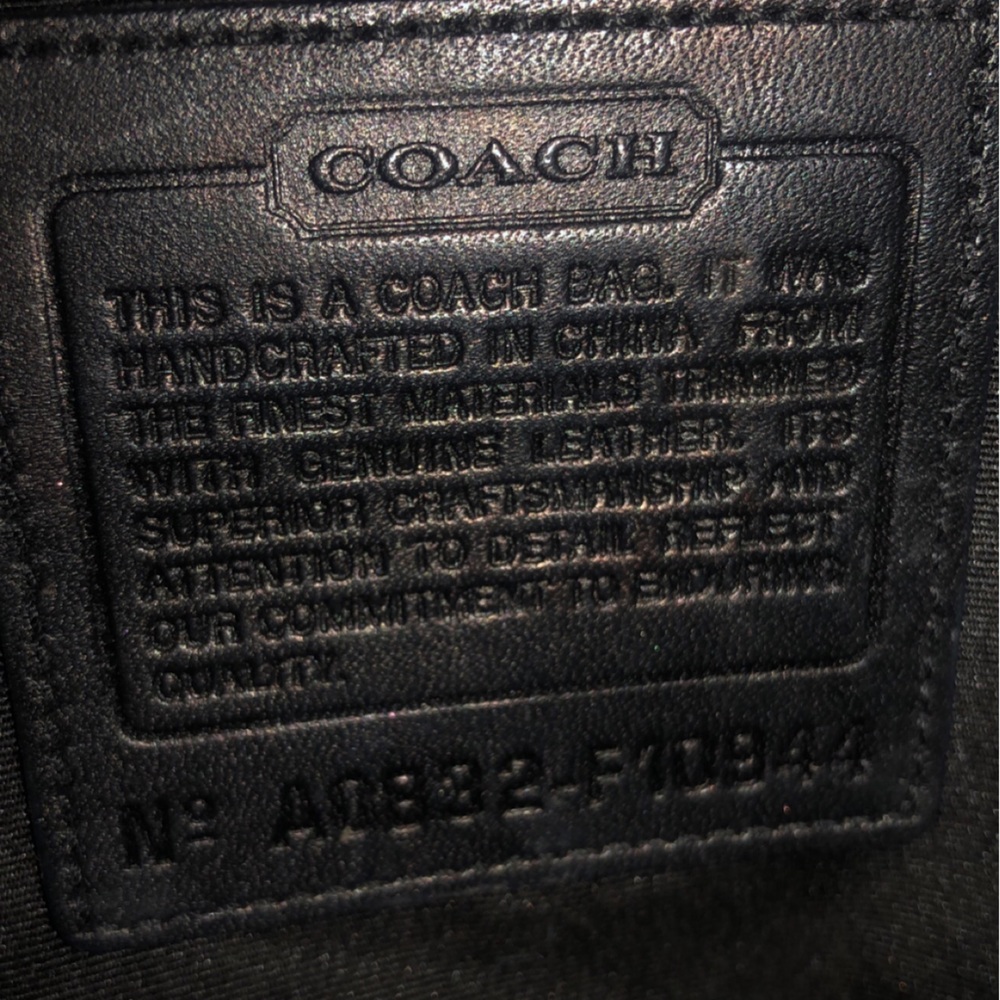 Coach Crossbody 🎀 - Picture 7 of 14